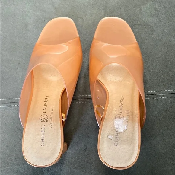 Chinese Laundry Women's Orange Mules - Picture 3 of 6